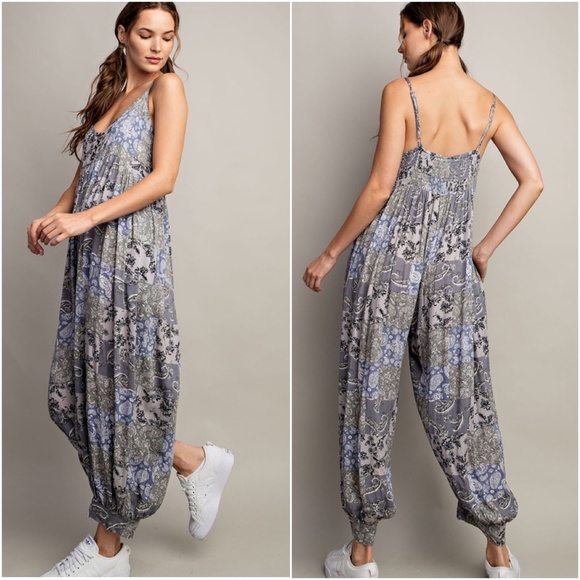 080 Boho Blue Paisley Print Pockets Jumpsuit - Picture 7 of 10